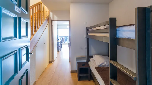 2 bedroom apartment with sleeping area 8 people، Vacanceole Les Jardins de Balnea 4/4