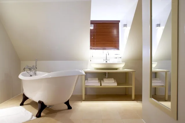 Presidential, Suite, Twin Beds, 2 King Beds, Merchants House Hotel 1/1