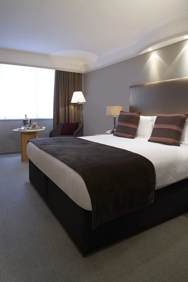 غرفة قياسية بسرير كوين، Copthorne Hotel Slough-Windsor 3/7