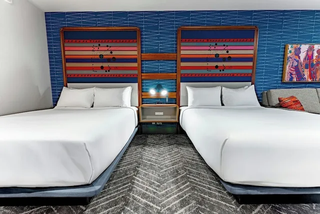 River, Family, Suite, Patio, OKANA Resort & Indoor Waterpark 4/10