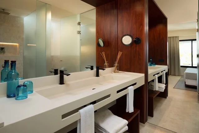 Tierra, Suite, King Bed, Ocean Front، Live Aqua Punta Cana - All Inclusive - Adults Only 9/10
