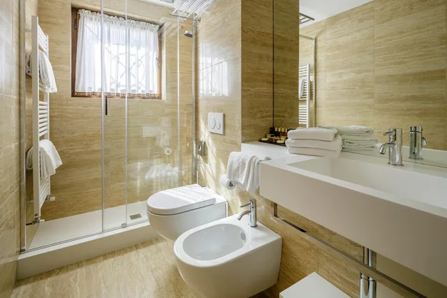 جناح فاخر، Lajadira Hotel 4/6