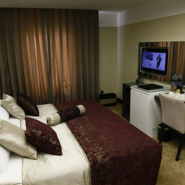 جناح ديلوكس، Mirilayon Hotel 1/5