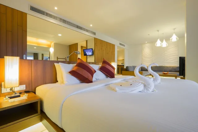 Suite, King Bed, Pool Access, G Hua Hin Resort Mall 3/3