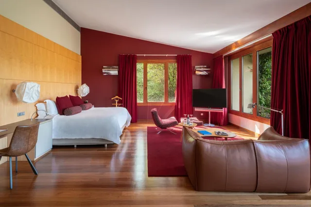 Prestige, Suite, King Bed, Vineyard View, Mountain View، Hotel Marques de Riscal A Luxury Collection Hotel Elciego 3/10