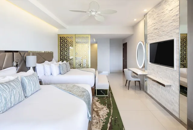 Loft, 1 Double and 2 King Beds, 2 Queen Beds, Ocean View, Garza Blanca Resort Spa Los Cabos 1/8