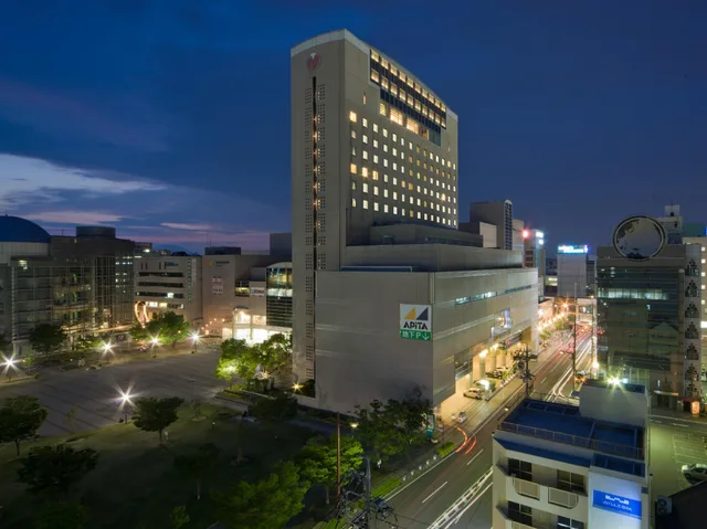 غرفة بريميوم ثلاثية، Yokkaichi Miyako Hotel 1/1