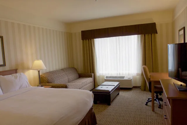 جناح ركني بإطلالة على النهر، Holiday Inn Express Hotel Suites Astoria 1/7