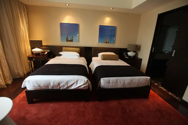 غرفة بسريرين منفصلين بإطلالة على المدينة، PARK HYATT HYDERABAD 2/5