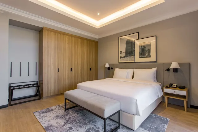3 Bedrooms, Pool, Family, Villa, 2 King Beds, Terrace، فندق راديسون مطار الرياض(Radisson Riyadh Airport) 3/9