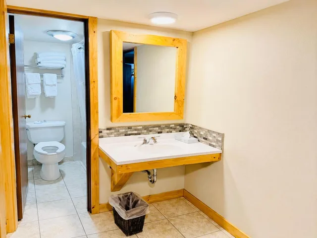 غرفة سيغنتشر بسرير كينج، Round Barn Lodge 10/10