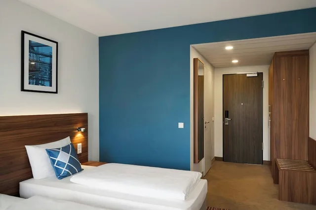 غرفة قياسية بسريرين منفصلين، Four Points Flex by Sheraton Essen 1/4