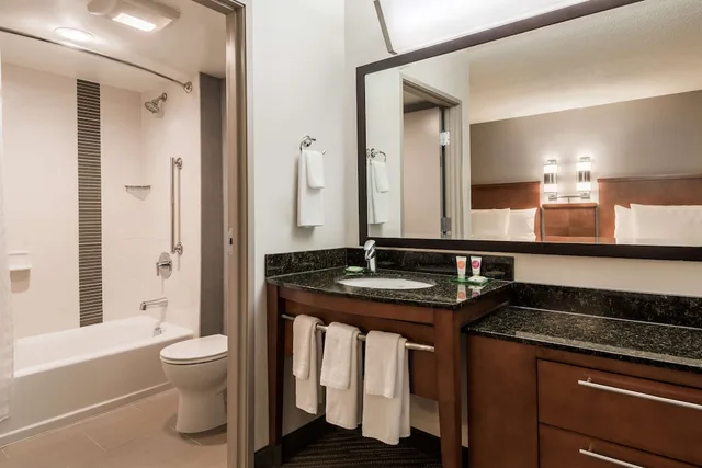 غرفة بسريرين مزدوجين لذوي الإعاقة، Hyatt Place Rogers / Bentonville 3/5