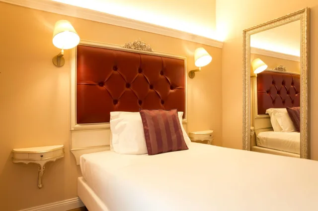 غرفة قياسية بسرير مزدوج، Art Hotel Villa Agape 5/8