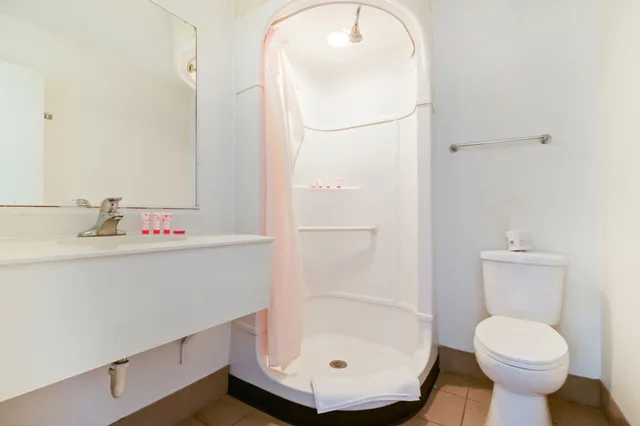 غرفة بسريرين مزدوجين، Suburban Studios South Bend Notre Dame Area 4/5