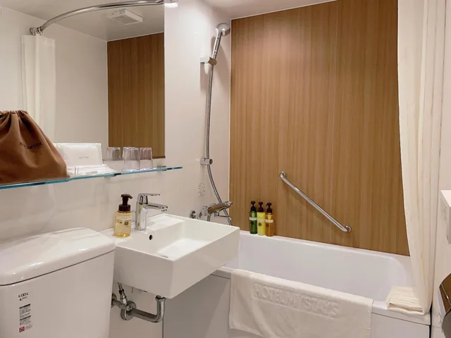 غرفة قياسية بسرير كينج وسرير كوين، Hotel Mystays Nagoya Nishiki 3/4