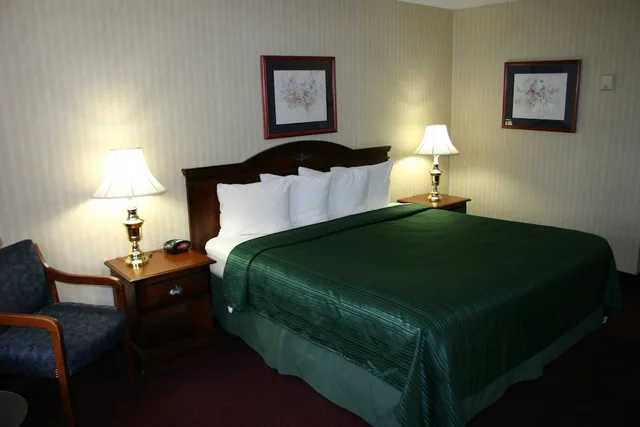 غرفة قياسية بسرير كينج، Quality Inn Gettysburg Motor 6/9