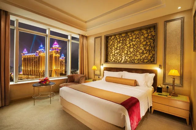غرفة قياسية بسرير كينج، Broadway Macau 1/2