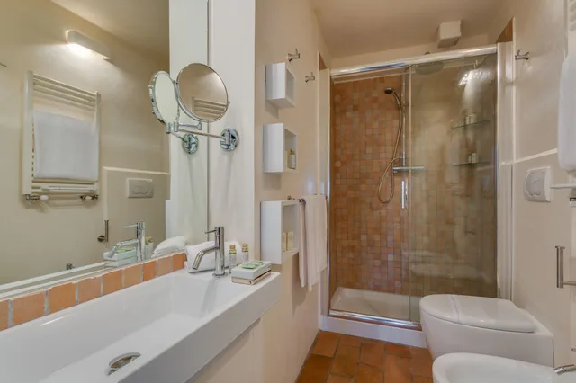 Superior, Suite, Queen Bed, Sofa, Private Entrance، I Barronci Villa 4/4