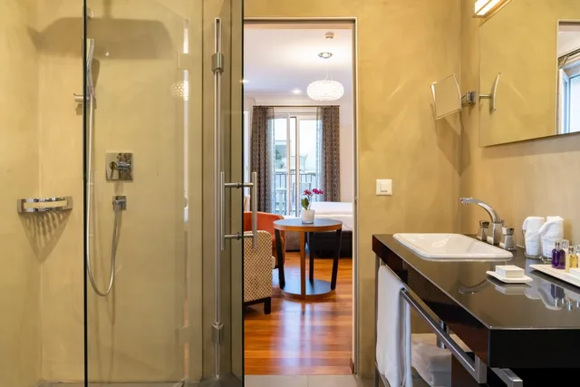 Junior Suite, Penthouse, Corner، Penthouse by Art Deco Hotel Montana 3/3