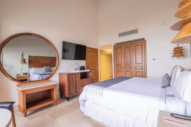 غرفة كلوب بسرير كينج، Fiesta Americana Puerto Vallarta All Inclusive & Spa 1/5