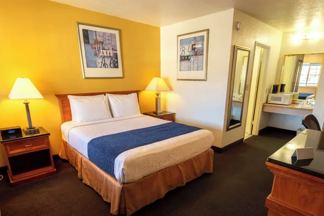 غرفة بسرير كوين، Travelodge By Wyndham Pendleton OR 3/10