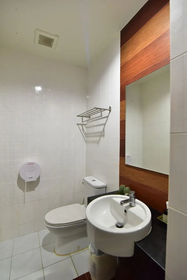 غرفة ديلوكس بسرير مزدوج بشرفة، The Breeze Lipe Resort 5/6