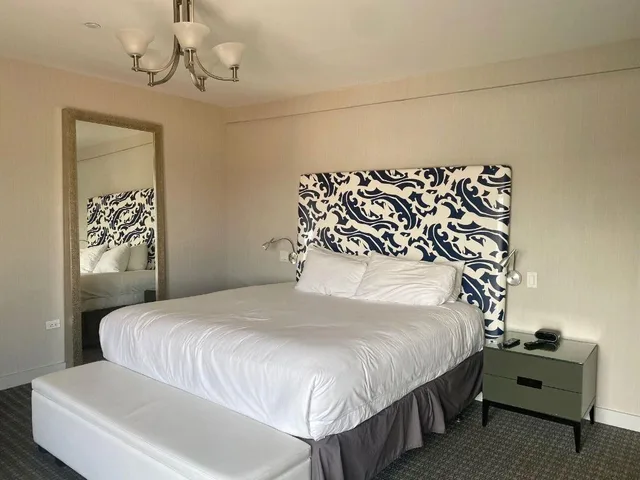 Sunrise, Penthouse, Sofa، Hotel Breakwater South Beach 2/3