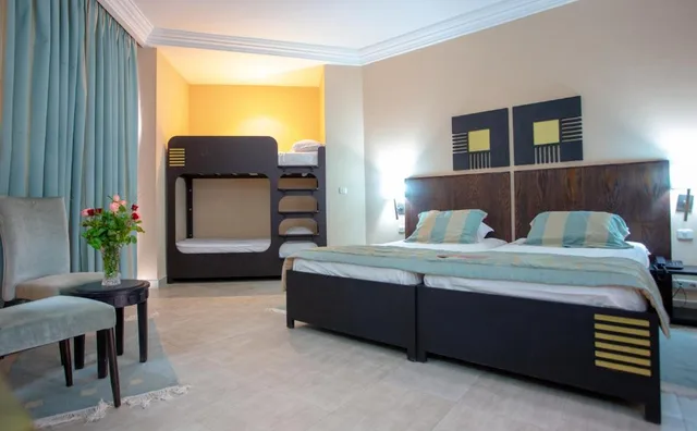 غرفة قياسية رباعية، Fiesta Beach Djerba 1/1