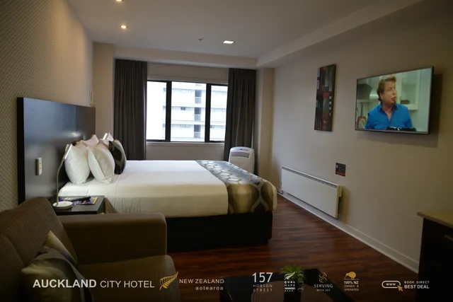 استوديو، Auckland City Hotel 2/2