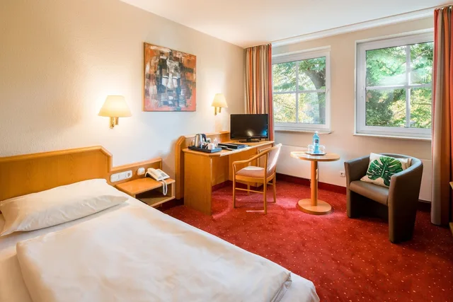 غرفة كومفورت مفردة بسرير فردي، Parkhotel Diani 1/2