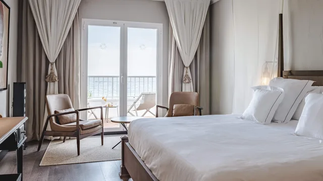 جناح جونيور بسرير كينج بإطلالة على البحر، Be Live Adults Only La Cala Boutique 1/3