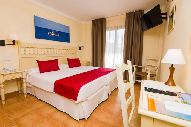 Standard, Balcony or Terrace، Hotel Bell Port 3/5