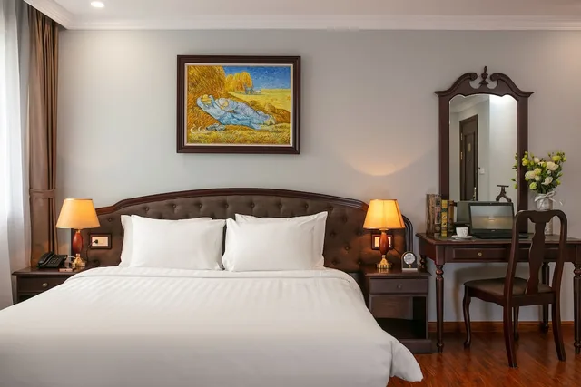 غرفة بريميير بسرير كينج، Halais Hotel 2/5