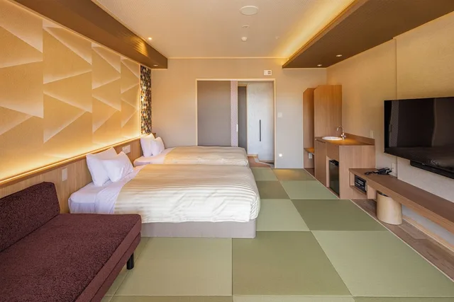 Japanese, Twin Beds, Sofa, Sauna، Hakonenomori Okada 2/3