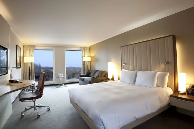 غرفة عائلية بسرير كينج، Hilton London Heathrow Airport Terminal 5 3/9