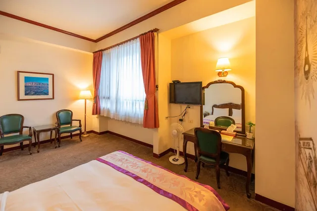 جناح بسرير كينج، East Commercial Affairs Hotel 1/2