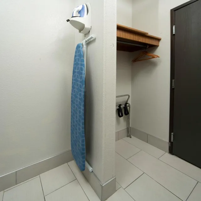 جناح بسرير كينج، Countryside Inn Suites Fremont 7/7
