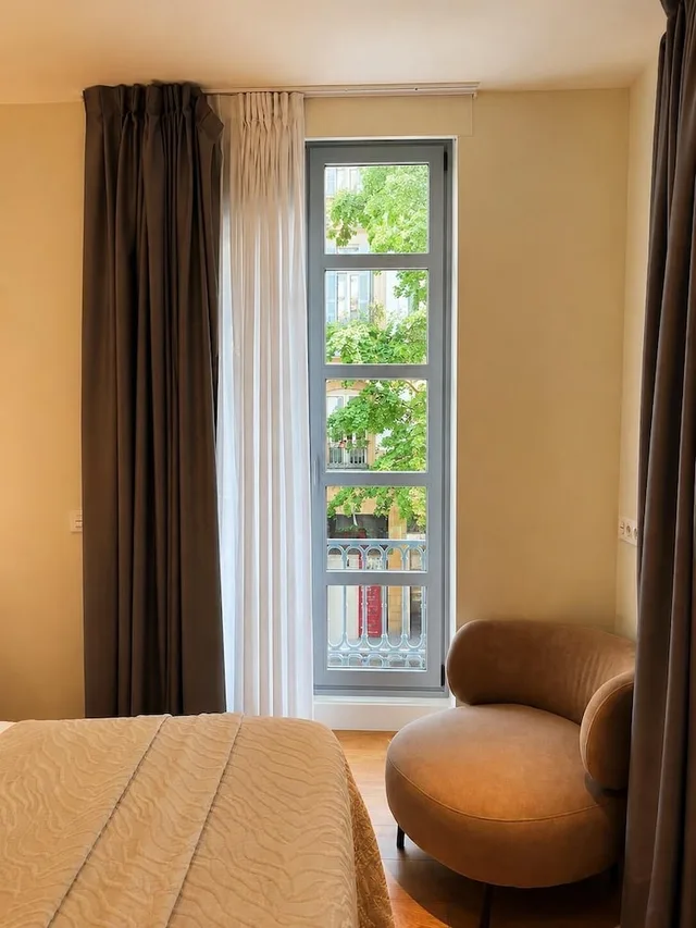 غرفة خارجية بسرير كوين بإطلالة على المدينة، Legazpi Doce Rooms 8/10