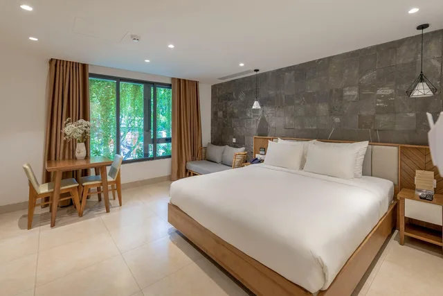 غرفة قياسية بسرير كينج بإطلالة على المدينة، Ponte Boutique Villa 1/2