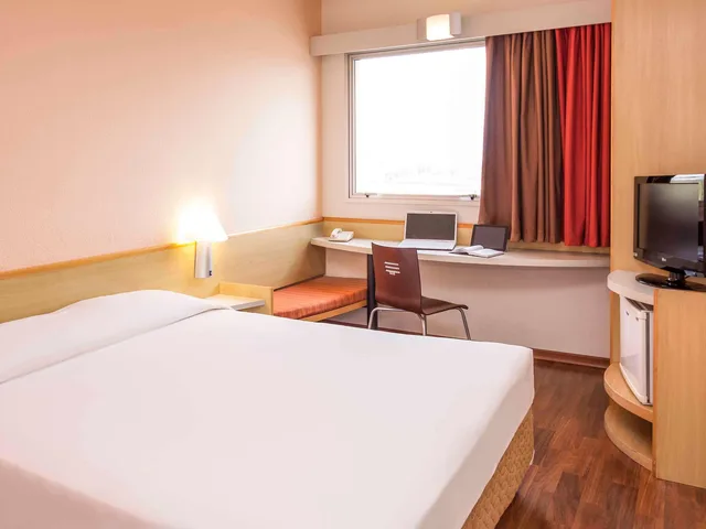 Room, Double Bed, with Child Extra Bed، Ibis Betim 1/1