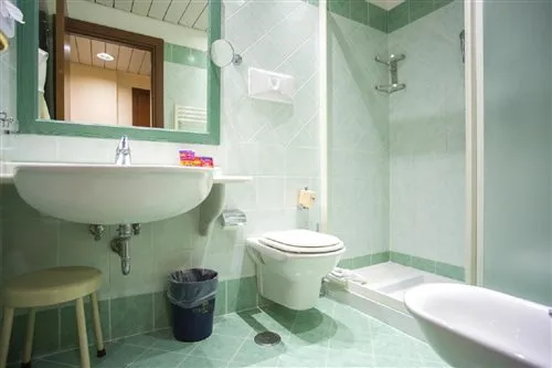 غرفة كلاسيكية بسرير مزدوج أو سريرين منفصلين، Unahotels Naxos Beach Sicilia 3/3