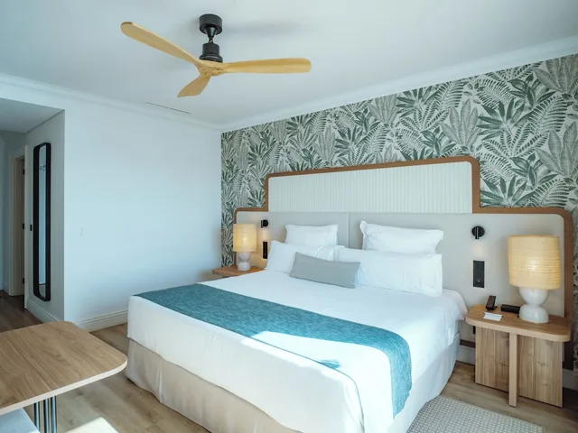 Preferred Club, Twin Beds, Ocean View, Sofa, Balcony، Hyatt Ziva Madeira 2/7