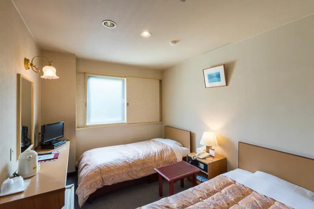 غرفة اقتصادية بسريرين منفصلين، Oka Hotel 2/4