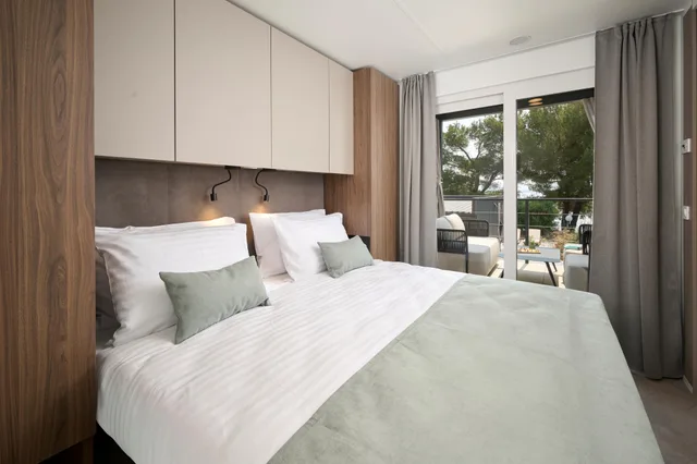 2 Bedrooms, Luxury, Mobilehouse, Terrace، Aminess Style Camping Atea Glamping & Holiday Homes 2/8