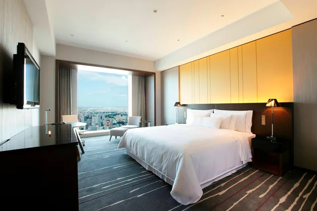 غرفة ديلوكس بسرير كينج، The Westin Sendai 2/3
