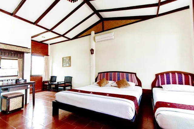 غرفة سوبيريور ثلاثية بسرير مزدوج وسرير فردي، SILAMANEE RESORT & SPA HOTEL 1/4