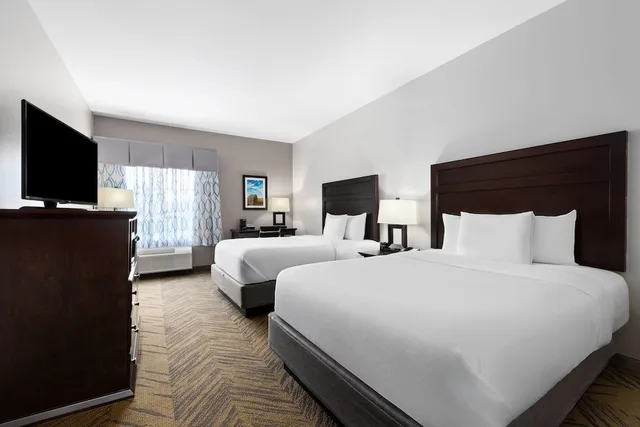 غرفة بسريرين كوين، La Quinta Inn & Suites by Wyndham-Brookshire-West Katy 2/4
