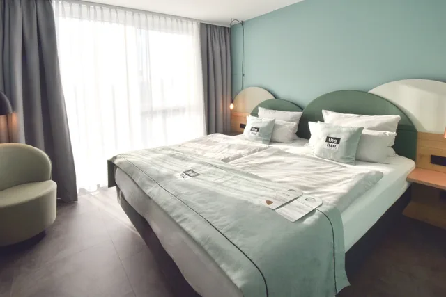 Premium, Queen Bed, Kitchenette, Holiday Inn - the niu, Cure Erlangen, an IHG Hotel 3/6