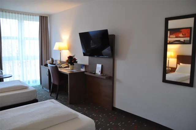 غرفة قياسية بسريرين منفصلين، Best Western Hotel Erlangen 9/10